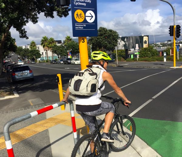 Cycle - Rail